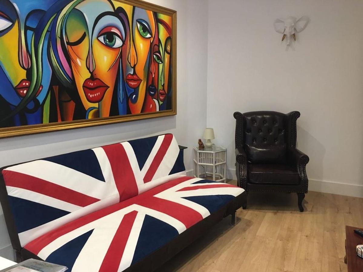 Апартаменты Bagshot Pennyhill Camberley Ascot Luxury 2 Beds 1 Bath Sleeps 4 Pets Ok Permit Parking Экстерьер фото